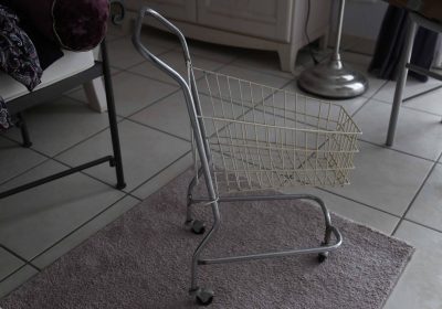 24-12-08-Kaufladen-Wagen